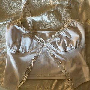 Lace white top